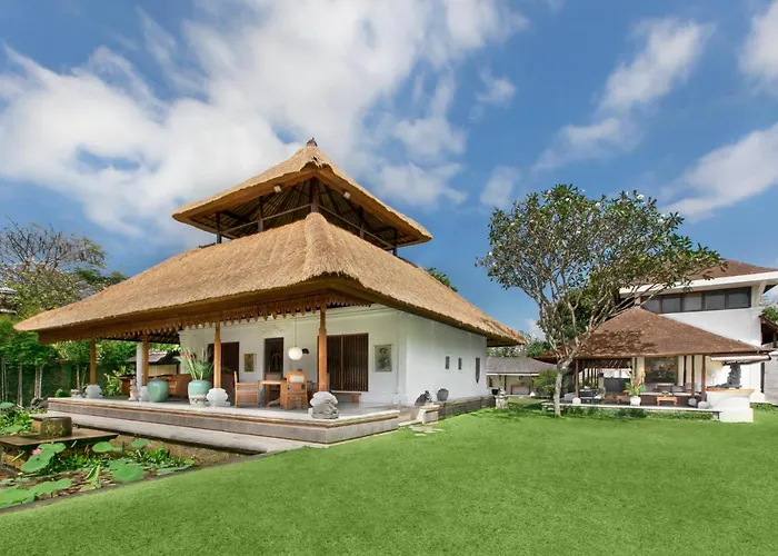 Villa Wantilan Putih Sanur 